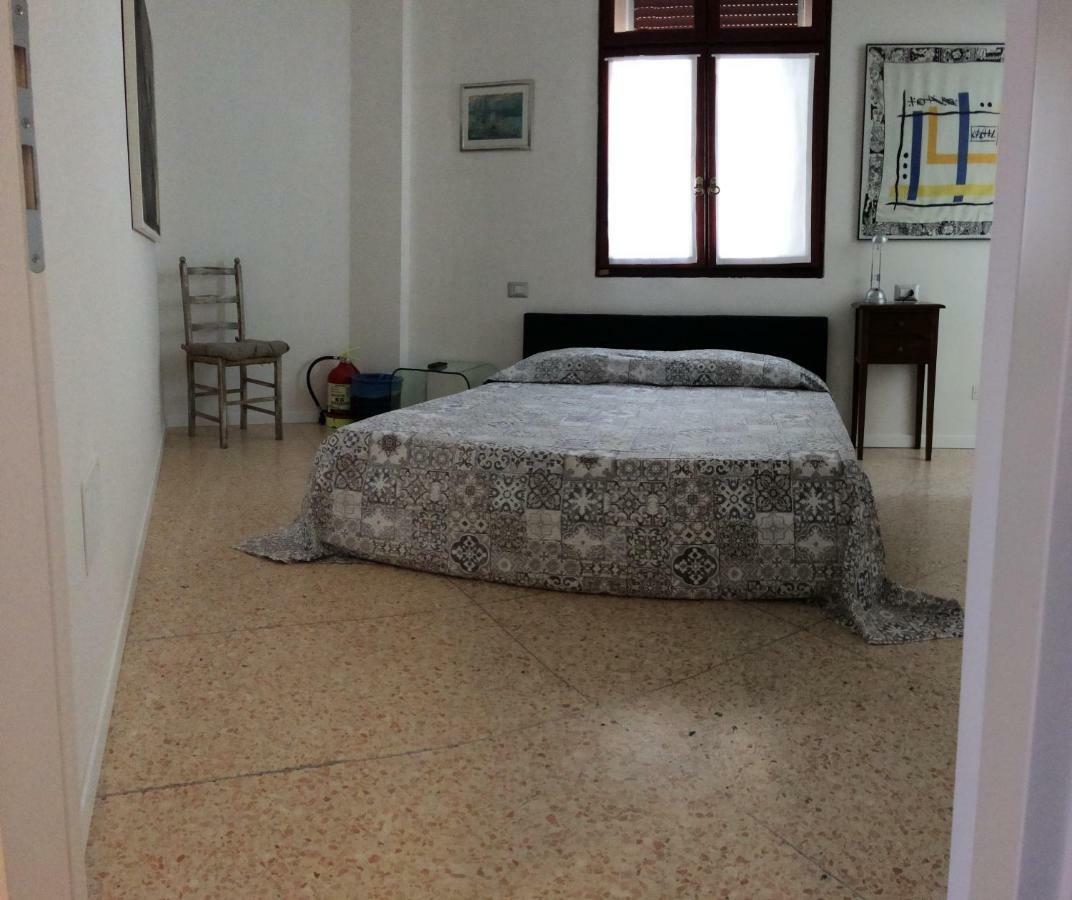 Joy Living Ξενοδοχείο Sandra Εξωτερικό φωτογραφία